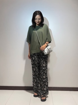 「花柄パンツ」｜KAMEさん（レディース・160cm）の夏コーディネート