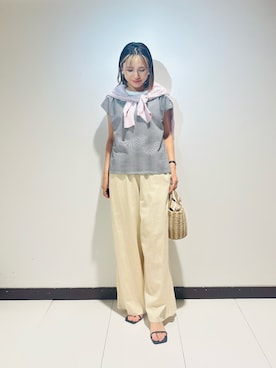 「ITEMS URBANRESEARCH（アイテムズ アーバンリサーチ）の『Sサイズあり』リネンレーヨンワイドパンツ（その他パンツ、ベージュ系）」を使った、KAMEさん（レディース・160cm）の春コーディネート