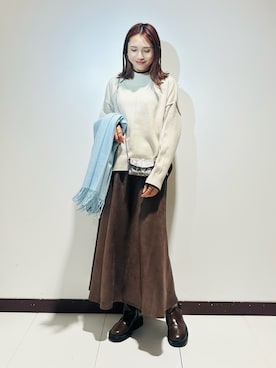 「アイテム（マフラー）」を使った、KAMEさん（レディース・160cm）の秋コーディネート