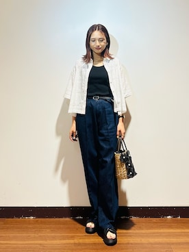 「ITEMS URBANRESEARCH（アイテムズ アーバンリサーチ）のアイテム（デニムパンツ）」を使った、KAMEさん（レディース・160cm）の夏コーディネート