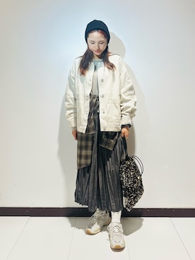 「ITEMS URBANRESEARCH（アイテムズ アーバンリサーチ）の起毛チェックルーズシャツ（シャツ/ブラウス）」を使った、KAMEさん（レディース・160cm）の秋コーディネート