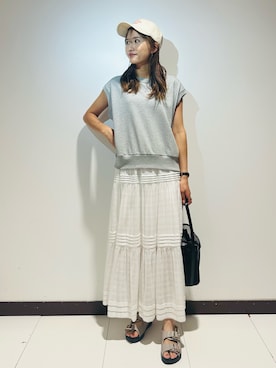 「アイテム（キャップ）」を使った、KAMEさん（レディース・160cm）の夏コーディネート
