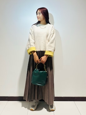 「RODE SKO（ロデスコ）のアイテム」を使った、KAMEさん（レディース・160cm）の秋コーディネート