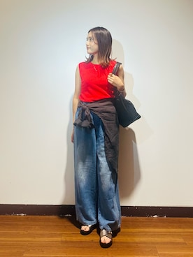 「URBAN RESEARCH DOORS（アーバンリサーチドアーズ）のラミー混ルーズシャツ｜紫外線対策/冷房対策/羽織り/日除け/通勤（シャツ/ブラウス、グレー系）」を使った、KAMEさん（レディース・160cm）の夏コーディネート