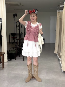 「w closet（ダブルクローゼット）のフリフリノースリブラウス（シャツ/ブラウス、レッド系）」を使った、あみこさん（レディース・156cm）の夏コーディネート