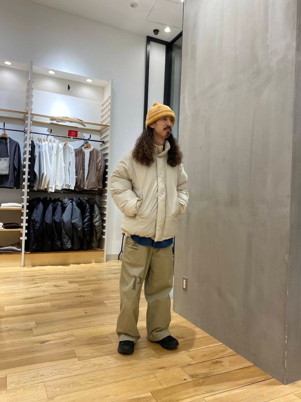 FORK&SPOON SORONAスタンドカラーブルゾンを使った人気ファッション