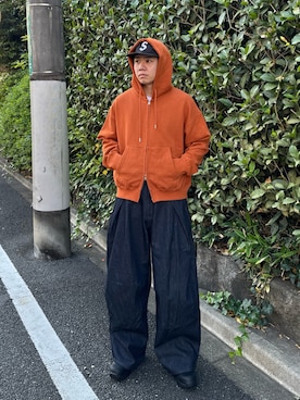 「アイテム（パーカー）」を使った、Z(ゼット) さん（メンズ・182cm・20代）の秋コーディネート