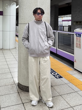 「アイテム（ブルゾン）」を使った、Z(ゼット) さん（メンズ・182cm）の秋コーディネート