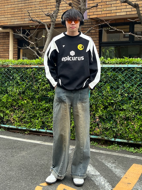 Z(ゼット) ｜地底人のスウェットを使ったコーディネート - WEAR