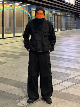 「アイテム（ナイロンジャケット）」を使った、Z(ゼット) さん（メンズ・182cm・20代）の秋コーディネート