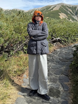 「WISH FOR EVER（ウィッシュフォーエバー）のSNOW WASH FRINGE DOUBLE KNEE SWEAT PANTS/スノーウォッシュフリンジダブルニースウェットパンツ（その他パンツ）」を使った、Z(ゼット) さん（メンズ・182cm）の秋コーディネート