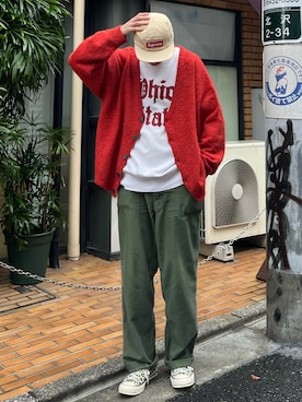 「アイテム（カーディガン/ボレロ）」を使った、Z(ゼット) さん（メンズ・182cm）の冬コーディネート
