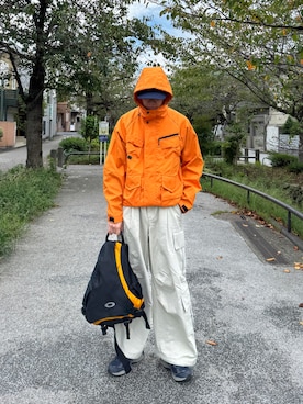 「アイテム（ナイロンジャケット）」を使った、Z(ゼット) さん（メンズ・182cm）の秋コーディネート