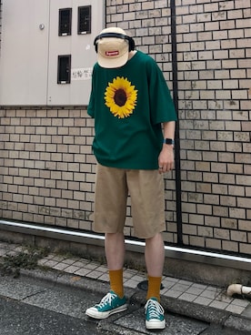 「フラワープリント」｜「アイテム（帽子）」を使った、Z(ゼット) さん（メンズ・182cm）の夏コーディネート