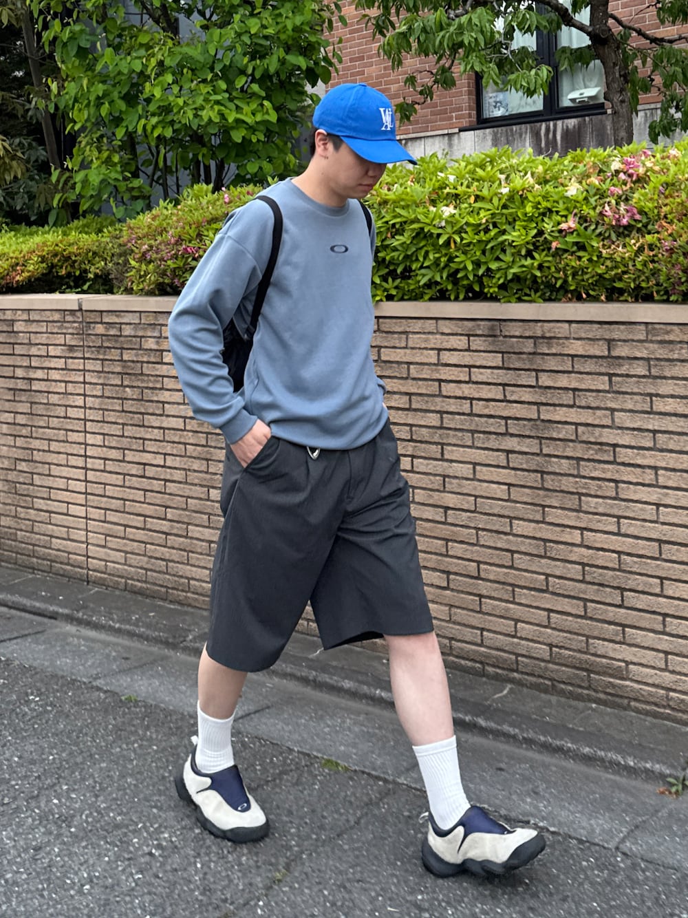 OAKLEY オークリー バイカラー センターロゴ スウェット 人気Lサイズ OAKLEY オークリー バイカラー センターロゴ スウェット 人気Lサイズ