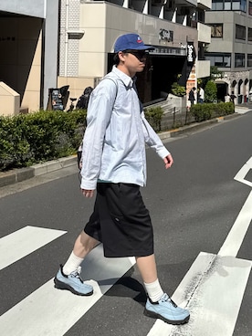 「usedのアイテム（キャップ、ブルー系）」を使った、Z(ゼット) さん（メンズ・182cm）の春コーディネート