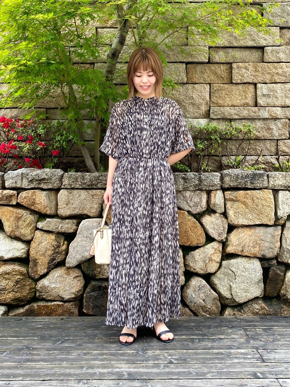 新品　URBAN RESEARCH 半袖 ハンドペイントライク ワンピース URBAN RESEARCH（アーバンリサーチ）の「ハンドペイントライク