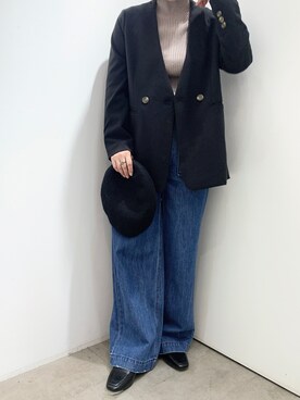 「SENSE OF PLACE by URBAN RESEARCH（センスオブプレイスバイアーバンリサーチ）のアイテム（ノーカラージャケット）」を使った、Hitomさん（レディース・158cm）の秋コーディネート