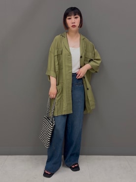 「KBF（ケイビーエフ）のWIDEレッグアジャストデニム（デニムパンツ、ブルー系）」を使った、まこぴさん（レディース・161cm）の夏コーディネート