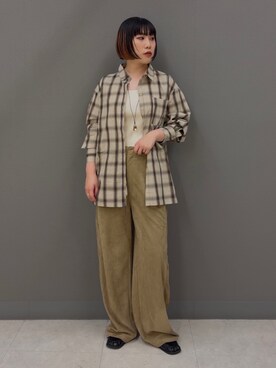 「KBF（ケイビーエフ）のアイテム（パンツ）」を使った、まこぴさん（レディース・161cm）の夏コーディネート