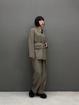 「アイテム（テーラードジャケット）」を使った、まこぴさん（レディース・161cm）の秋コーディネート