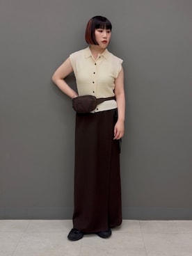 「KBF（ケイビーエフ）のスリーブレスニットシャツ（ニット/セーター、ホワイト系）」を使った、まこぴさん（レディース・161cm）の夏コーディネート