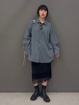 「KBF（ケイビーエフ）のBIGBIGシャツ（シャツ/ブラウス、ブルー系）」を使った、まこぴさん（レディース・161cm）の夏コーディネート