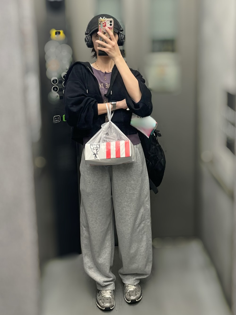QUEEN ヘンリーネックTシャツ TINA：JOJUN TINA：JOJUN tシャツ QUEEN ヘンリーネックTシャツ レディース