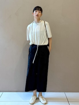「SALON adam et rope'（サロン アダム エ ロペ）の【NAGHEDI(ナゲディ)】ST BARTHS medium TOTE(core)/トートバッグ（トートバッグ）」を使った、fukaさん（レディース・165cm・30代）の秋コーディネート