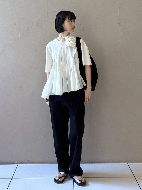 AAYUSHI アユーシ　ボリュームフレアトップス黒　半袖 SALON adam et rope'（サロン アダム エ ロペ） tシャツ 半袖