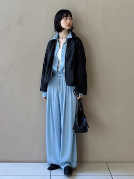「SALON adam et rope'（サロン アダム エ ロペ）の【W S（ドゥーブル）】レザーフラットミュール（その他シューズ、ブラック系）」を使った、fukaさん（レディース・165cm）の春コーディネート