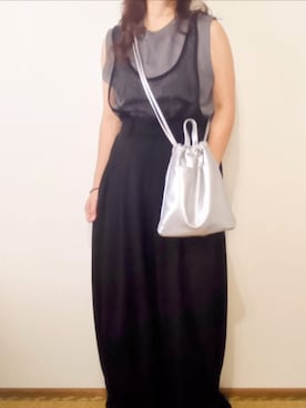 「アイテム（スラックス）」を使った、shominnohoshiさん（レディース・146cm）の秋コーディネート
