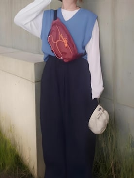 「Timberland（ティンバーランド）のパフォーマンス ハイキング スリング バッグ（ボディバッグ/ウエストポーチ、レッド系）」を使った、shominnohoshiさん（レディース・146cm）の春コーディネート