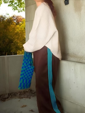 「MONO-MART（モノマート）のルーズ3Dジャガードニットポロシャツ（ポロシャツ、ホワイト系）」を使った、shominnohoshiさん（レディース・146cm）の冬コーディネート