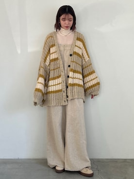 「select MOCA by son（セレクトモカバイソン）のアイテム（サロペット/オーバーオール）」を使った、YUAさん（レディース・162cm）の秋コーディネート