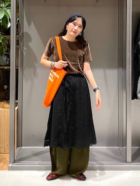「niko and...（ニコアンド）のペーパー混サマーワッチ（ニットキャップ/ビーニー、ブラック系）」を使った、hanaさん（レディース・160cm）の秋コーディネート