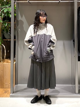 「niko and...（ニコアンド）のギャザーローファー（ローファー、ブラック系）」を使った、hanaさん（レディース・160cm）の秋コーディネート