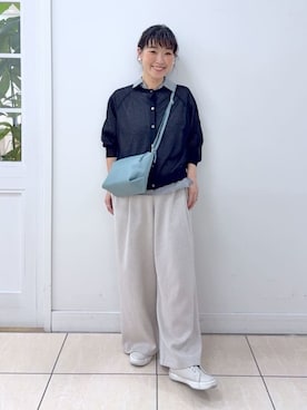 「Dessin（デッサン）のお守りカーディガン -ウォッシャブル-（カーディガン/ボレロ、ブラック系）」を使った、Osawaさん（レディース）の春コーディネート