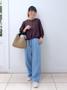 「Dessin（デッサン）の【洗える】シアードロストブラウス（シャツ/ブラウス、ブラウン系）」を使った、Osawaさん（レディース）の春コーディネート
