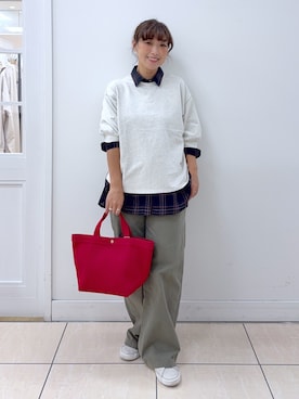 「Dessin（デッサン）のバックヘンリーカットソー5分袖（Tシャツ/カットソー、ベージュ系）」を使った、Osawaさん（レディース）の夏コーディネート