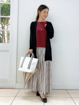 「アイテム（長傘、ホワイト系）」を使った、Osawaさん（レディース・156cm）の夏コーディネート