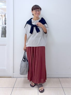 「Dessin（デッサン）の【汗シミ防止/UVカット】ドルマンスリーブ プルオーバー（Tシャツ/カットソー、グレー系）」を使った、Osawaさん（レディース）の夏コーディネート