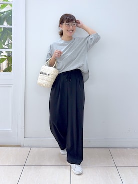 「Dessin（デッサン）の【360度可愛い・洗える】バックヘンリーカットソー5分袖（Tシャツ/カットソー、グレー系）」を使った、Osawaさん（レディース）の春コーディネート