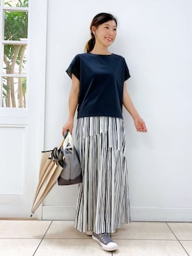 「アイテム（長傘、ホワイト系）」を使った、Osawaさん（レディース・156cm）の夏コーディネート