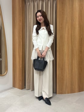 「CAPRICIEUX LE'MAGE（カプリシューレマージュ）のツイストネックT（Tシャツ/カットソー、ホワイト系）」を使った、yu _lemageさん（レディース・167cm）の春コーディネート