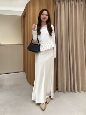 「CAPRICIEUX LE'MAGE（カプリシューレマージュ）の【前後2WAY】アシメフリルロンT（Tシャツ/カットソー、ホワイト系）」を使った、yu _lemageさん（レディース・167cm）の春コーディネート