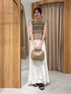 「CAPRICIEUX LE'MAGE（カプリシューレマージュ）のオーガンジーペプラムブラウス（シャツ/ブラウス、ベージュ系）」を使った、yu _lemageさん（レディース・167cm）の夏コーディネート