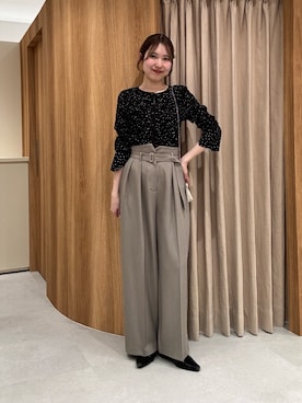 「CAPRICIEUX LE'MAGE（カプリシューレマージュ）の【即完アイテム再入荷！】ドットシャーリングブラウス（シャツ/ブラウス、ブラック系）」を使った、yu _lemageさん（レディース・167cm）の春コーディネート