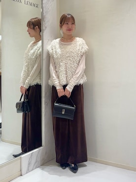 「CAPRICIEUX LE'MAGE（カプリシューレマージュ）の【低身長サイズあり】ベロアIラインスカート（スカート）」を使った、yu _lemageさん（レディース・167cm）の秋コーディネート
