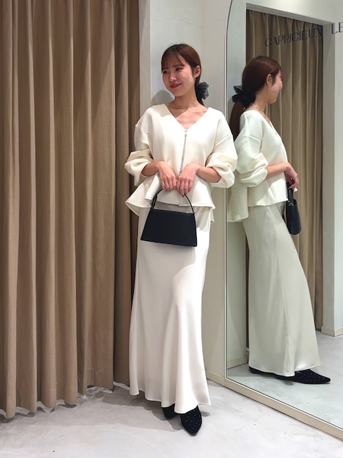 CAPRICIEUX LE'MAGEペプラムトップス CAPRICIEUX LE'MAGE（カプリシューレマージュ）の「【C.L